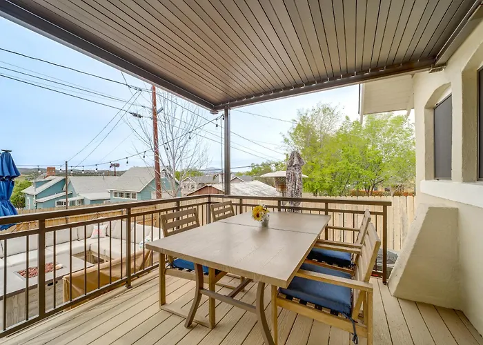 3 Blocks To Plaza! Historic Gem W/ Grill